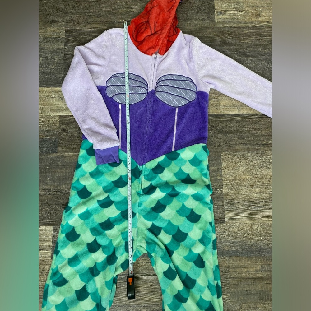 Disney Little Mermaid onesie pajama - Picture 4 of 8